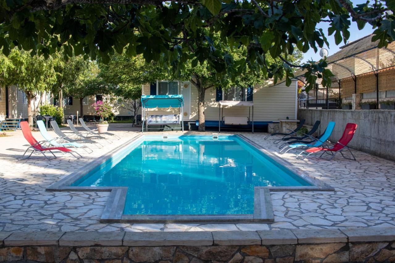 Mobile Homes Bonaca Srima Exterior photo