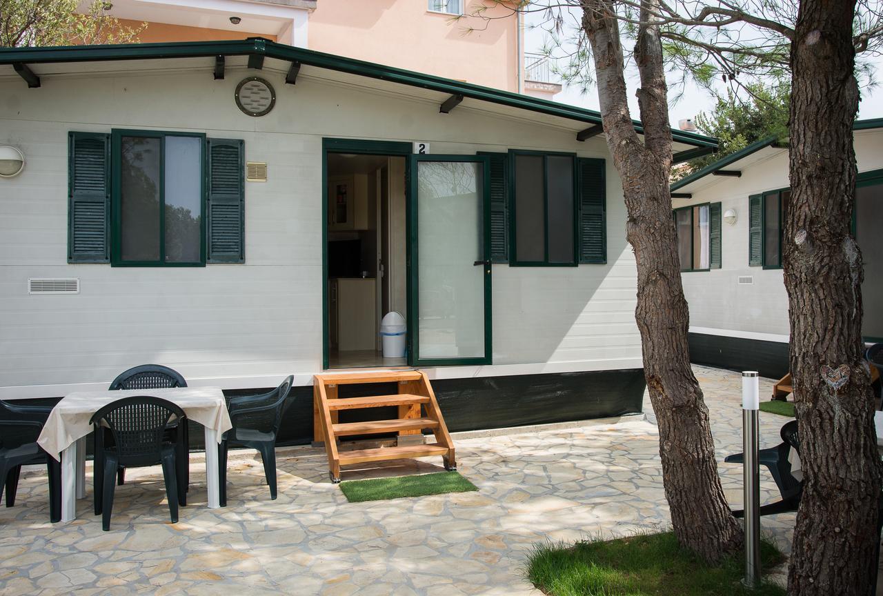 Mobile Homes Bonaca Srima Exterior photo